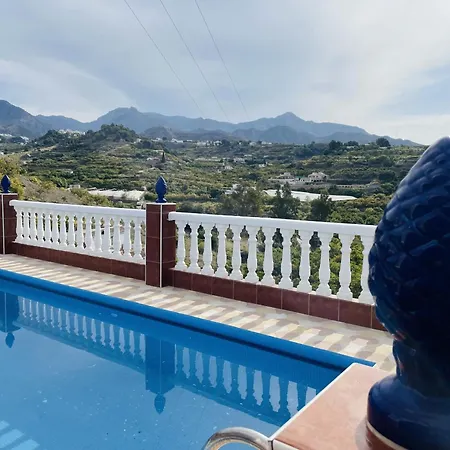 Marimel Con Piscina Privada * Nerja
