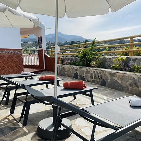 Marimel Con Piscina Privada